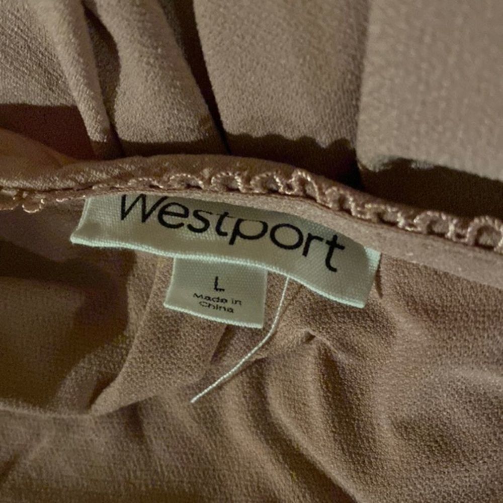 WESTPORT - Picture 3 of 8